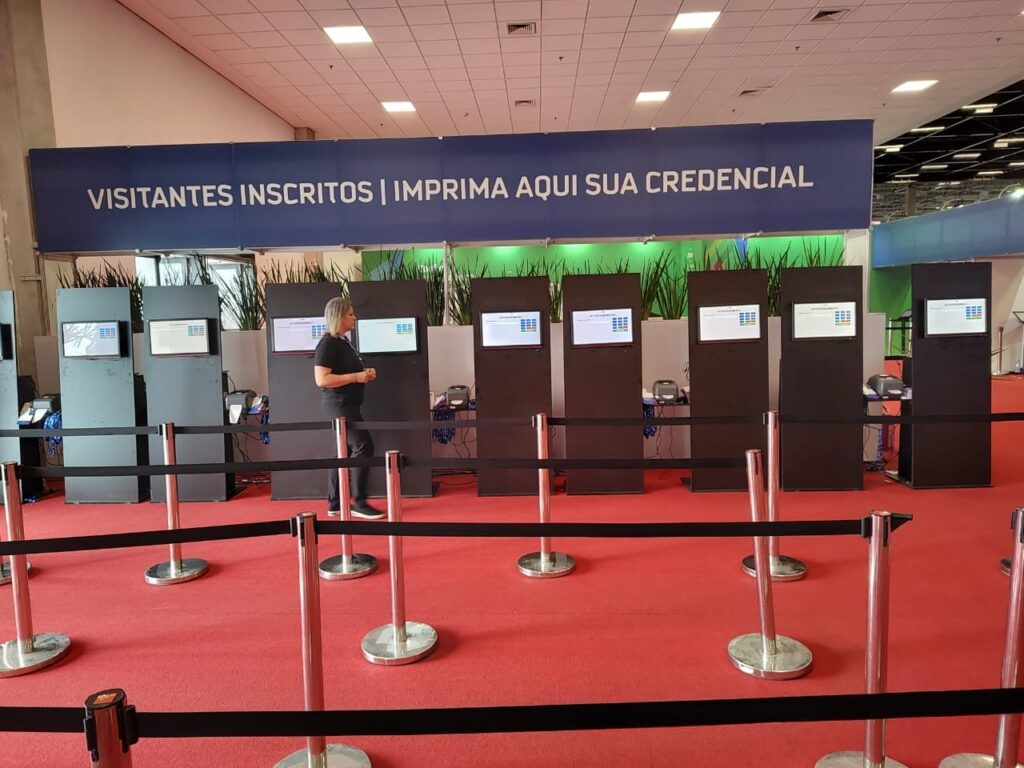 Locação de Totem Interativo para Feiras, Stands e Exposições em Brasília, Ceilândia, Samambaia, 2026
