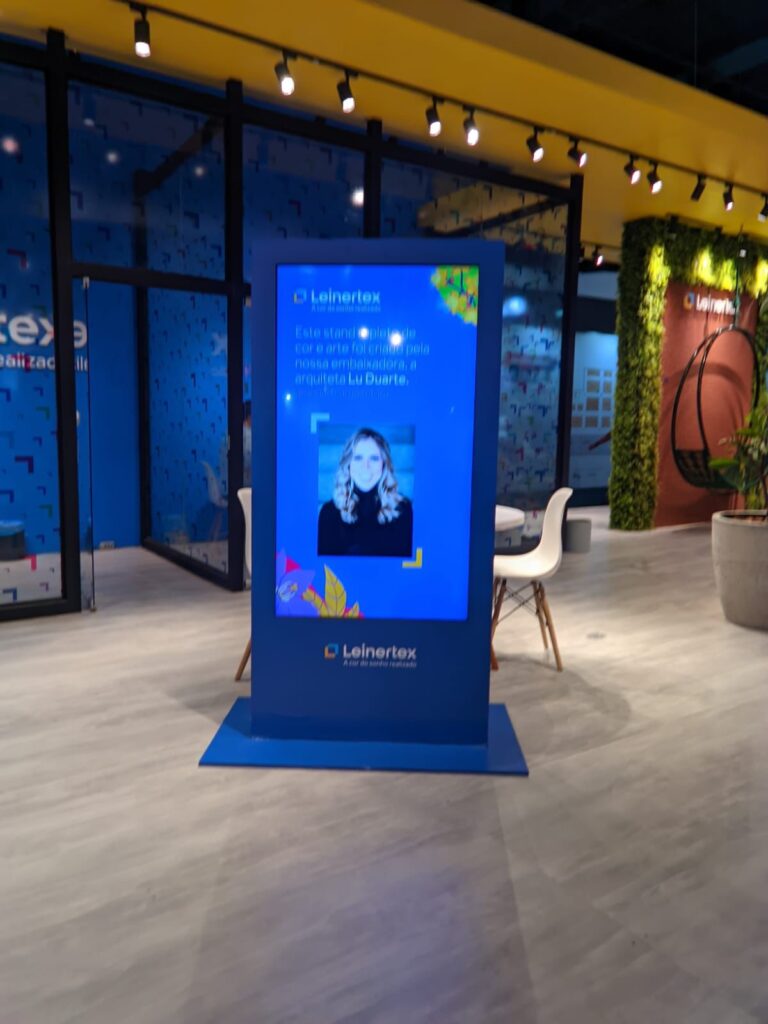Aluguel de Totem Digital para Eventos Corporativos, Palestras Motivacionais, Feiras Tecnológicas, Shows, Stands Promocionais e Painel de LED em Belo Horizonte, Contagem, Betim e Uberlândia