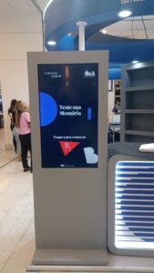 Painel de LED e Totem Digital Touch para Palestras e Eventos em Belo Horizonte