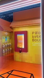 Locação de Totens Digitais e Painéis de LED para Eventos em Fortaleza